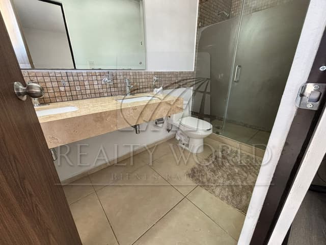 Casas en Venta en SAN FERNANDO