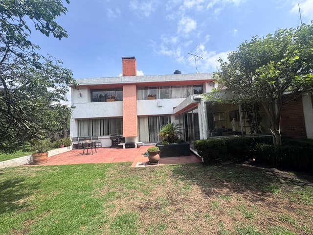 Casas en Venta en Lomas Quebradas