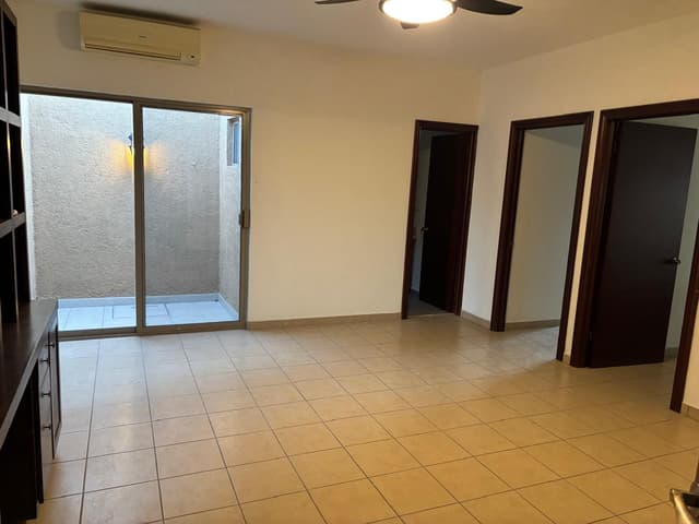 Casas en Renta en Valle Real