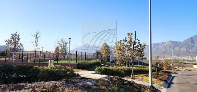 Terrenos en Venta en Solana Residencial