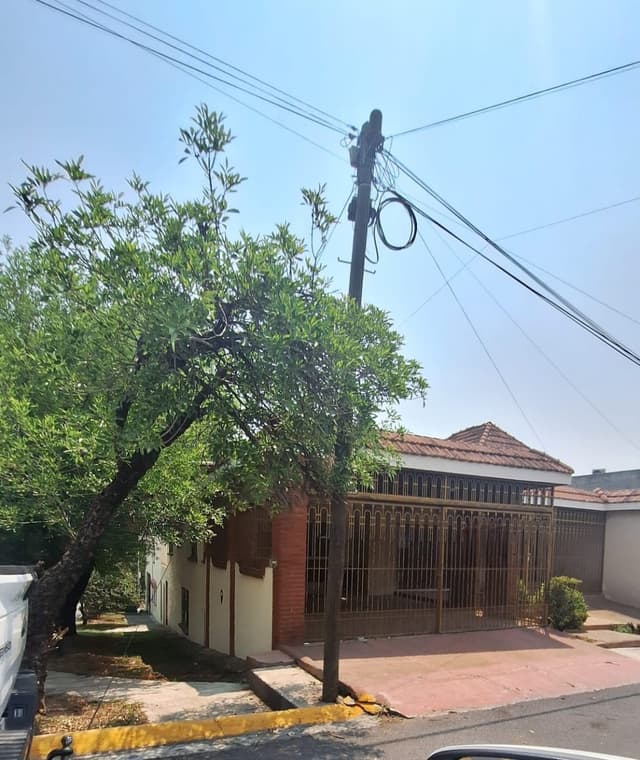 Casas en Venta en Cumbres 2 Sector