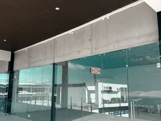 Locales en Renta en Porto Cumbres