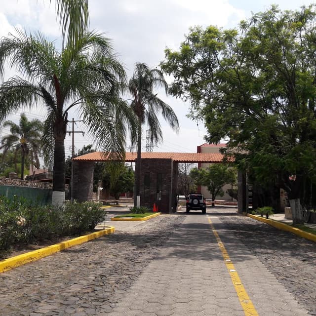 Terreno Residencial en venta en El Centinela