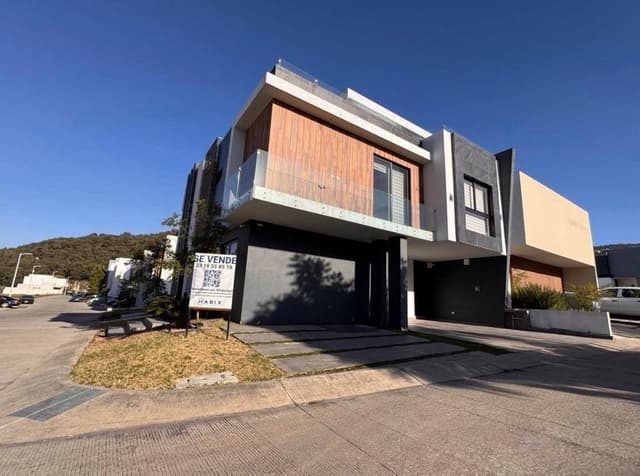 Casa en Venta en Los Robles