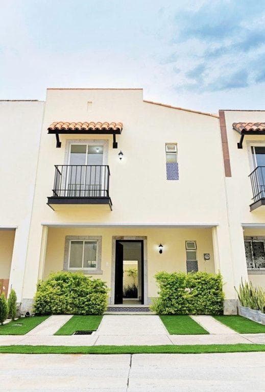 Casa en Venta en Alta California Residencial