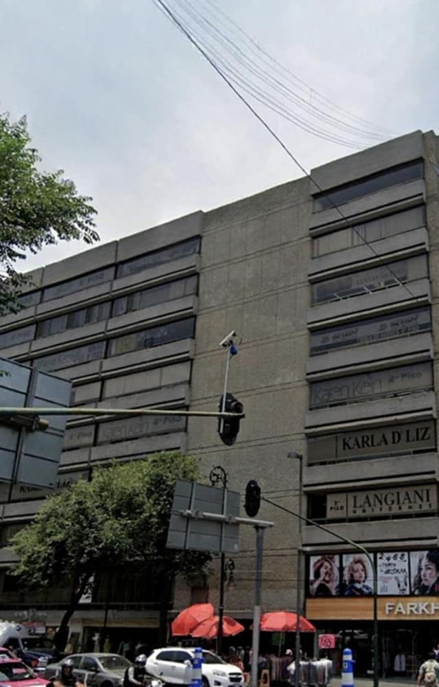 Col. Cuauhtemoc, local comercial a la renta en Av 20 de Noviembre (DM)
