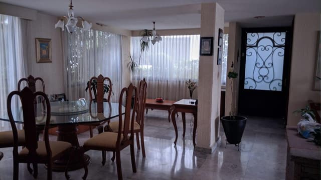 Casa En Condominio en venta en Lomas de Tecamachalco 4 recámaras