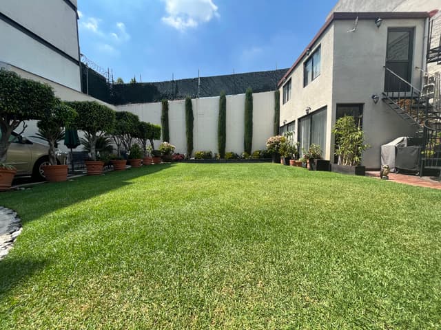 Casa en venta en Polanco 4 recámaras calle Lafontaine