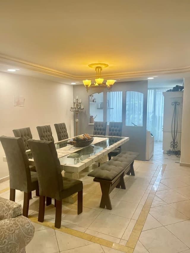 Baja precio!!!!Casa en venta en Hacienda de las Palmas 3 recámaras