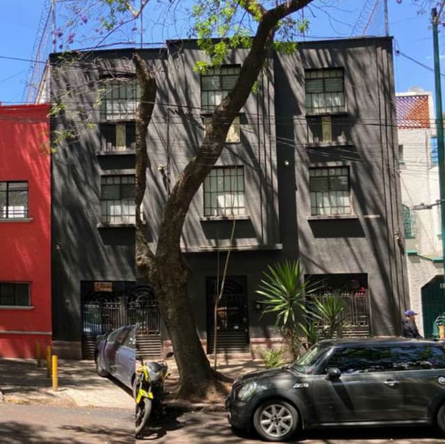 Casa de 3 niveles en venta Col.Condesa 6 Recámaras
