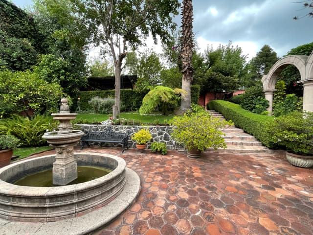 Casa en venta en Bosque de las Lomas 4 Recámaras