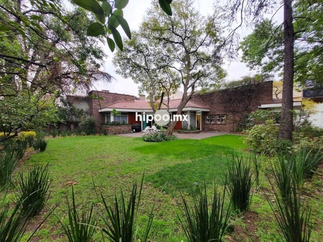 VENTA CASA ESQUINA Av. PALMAS