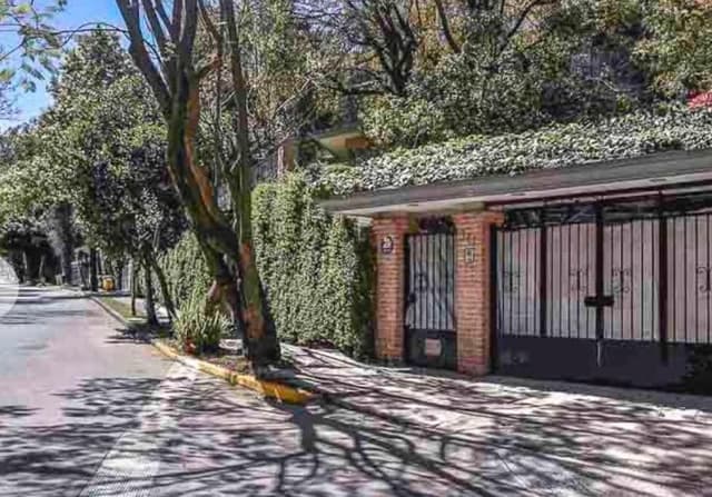 CASA EN VENTA, BOSQUE DE LAS LOMAS