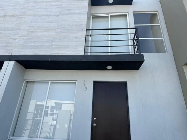 CASA NUEVA VENTA LA ARBOLEDA HACIENDA SANTA FE TLAJOMULCO CON HABITACION EN PLAN