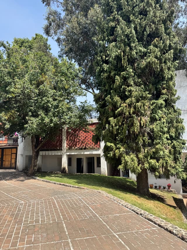 Casa en Venta en Cuajimalpa, a 3 min de carretera México-Toluca libre