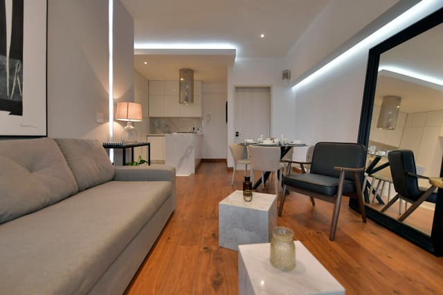 Departamento en venta en Los Alpes 2 Recámaras