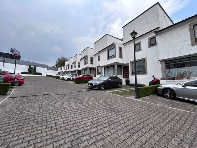 Casa en venta en Cuajimalpa 5 Recámaras
