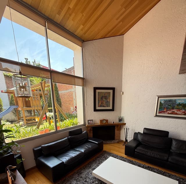 Casa en venta en Lomas de Vista Hermosa, CDMX