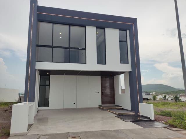 Casa en venta en Sonterra Mazatlán de 4 Recámaras