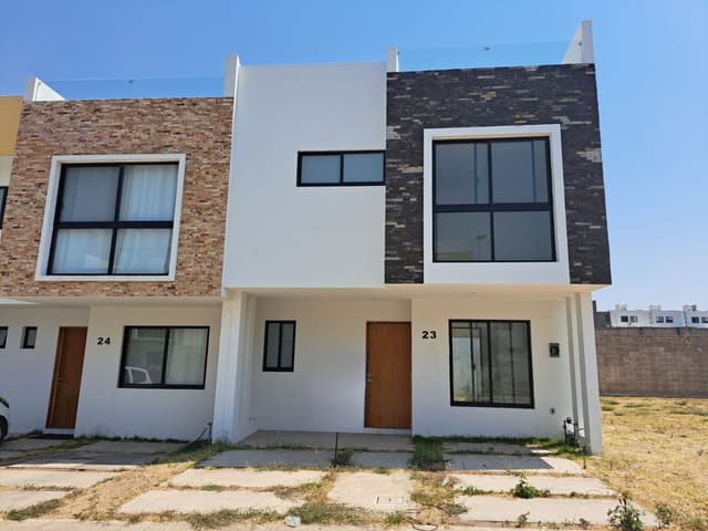 CASA EN VENTA EN FRACCIONAMIENO ADAMAR