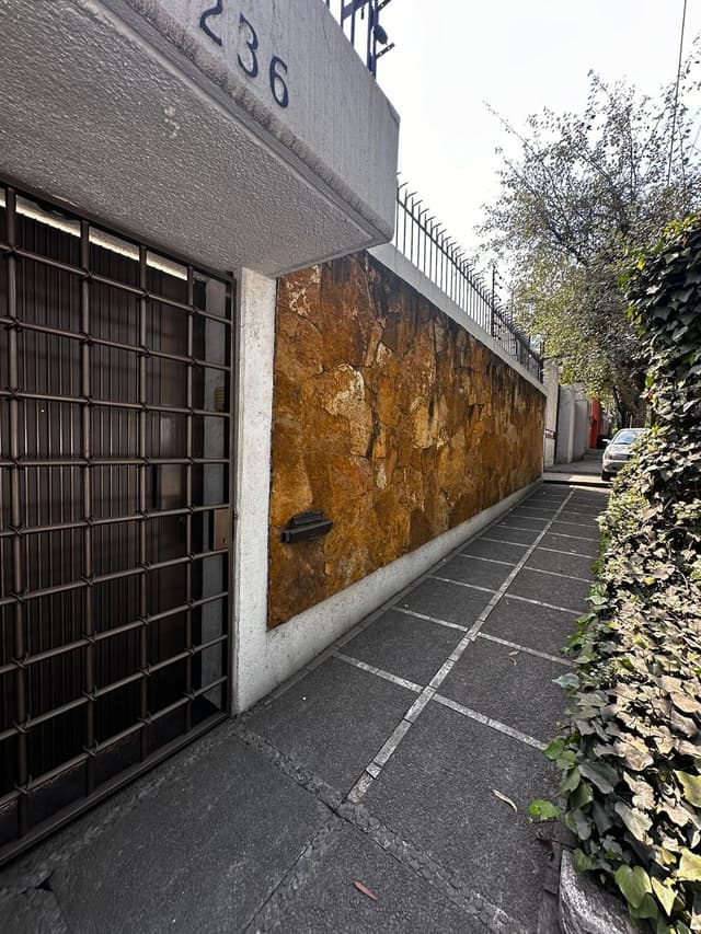 CASA VENTA LOMAS DE VISTAHERMOSA