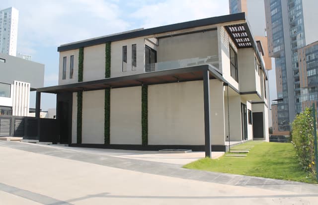 Venta Casa Nueva La Vista