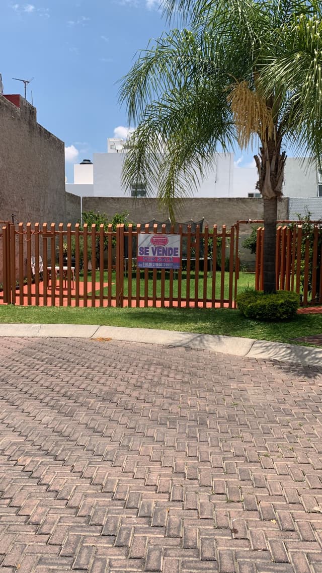 Terreno Residencial en venta en Fraccionamiento Los Almendros