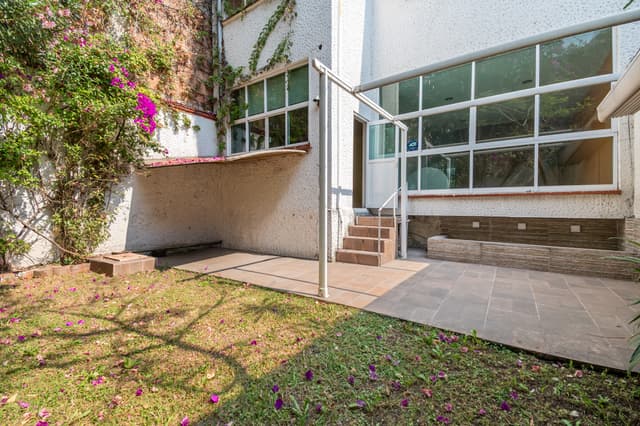 Casa en venta en Letrán Valle