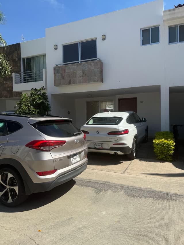 Casa en renta en Altavista Residencial 3 Recámaras