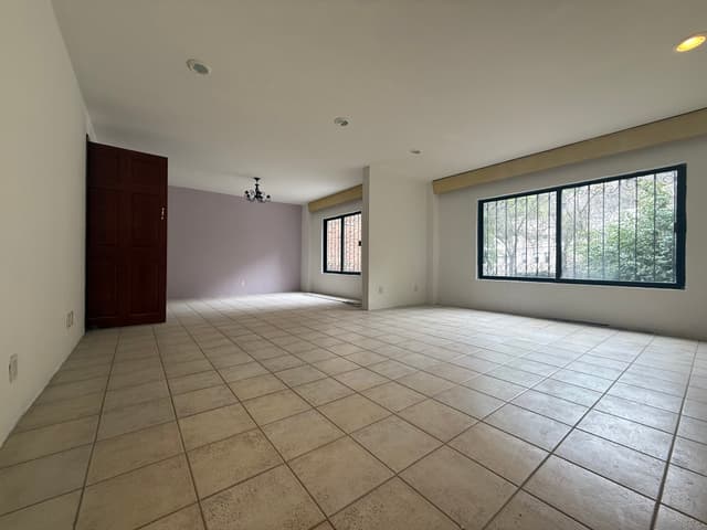 Casa en venta en Bosque de las Lomas 4 Recámaras y terraza