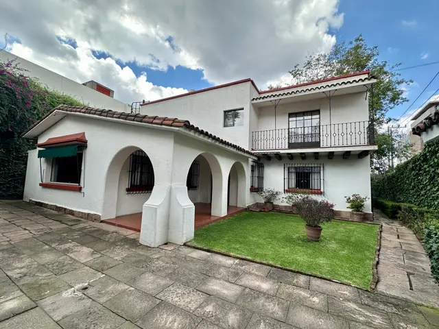 Renta Casa Lomas de Chapultepec