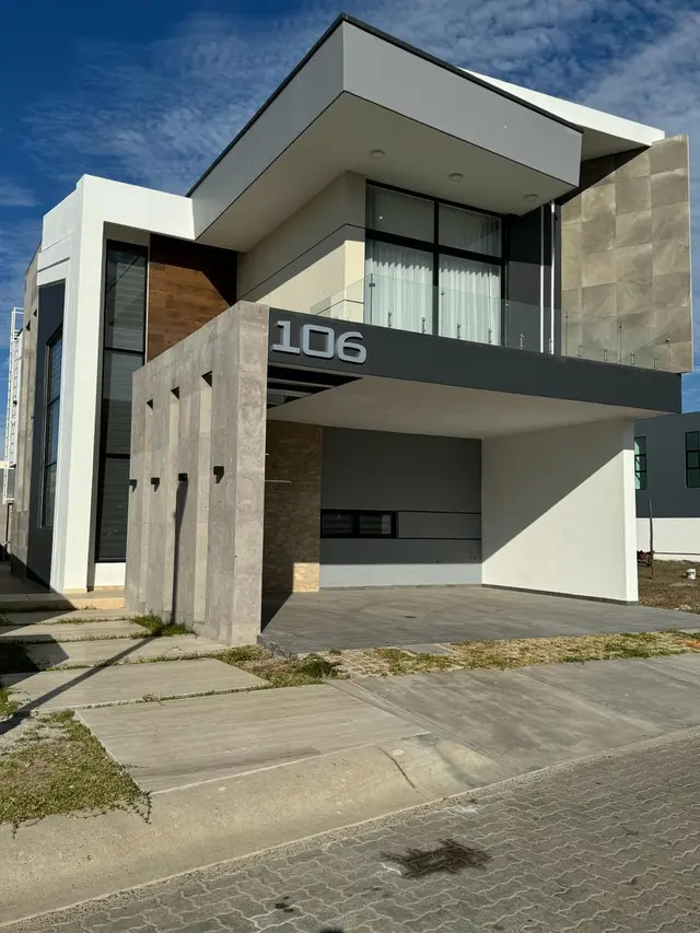 Casa en venta en Paraiso Marina 4 Recámaras