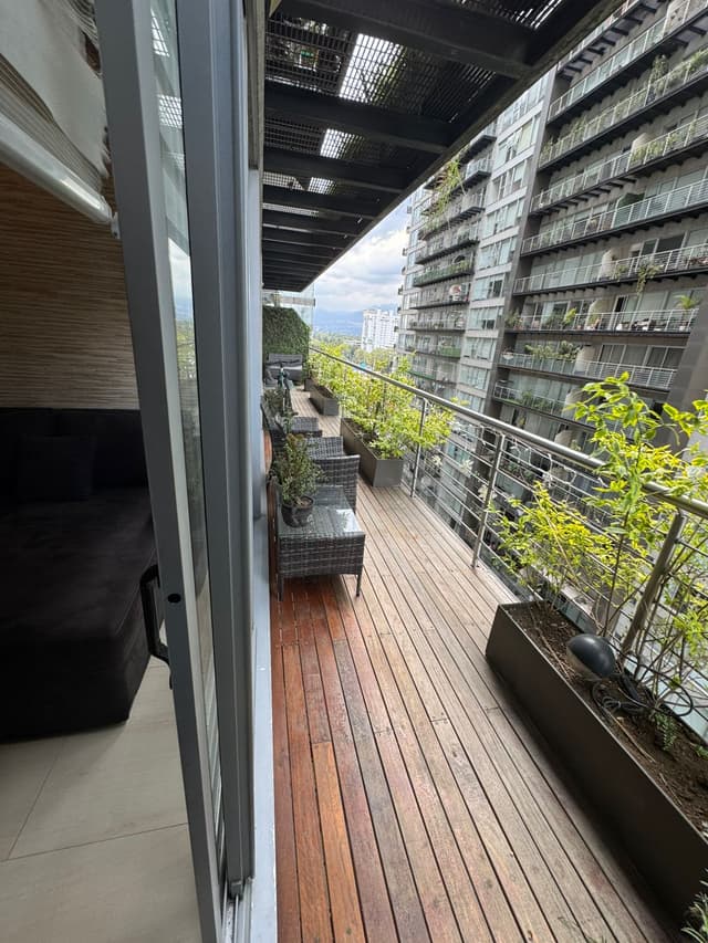 VENDO DEPARTAMENTO CON BALCON EN CITY TOWERS GREEN/BLACK