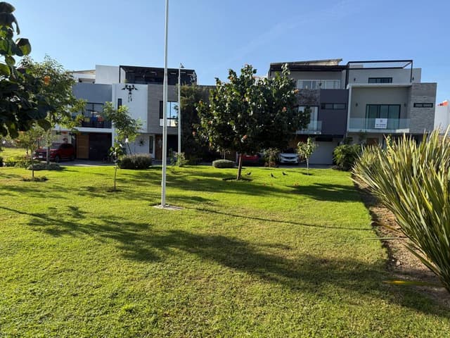 EXCELENTE TERRENO EN ALBAZUR ¡OPORTUNIDAD!