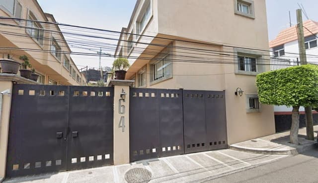 LAS ÁGUILAS, CASA EN CONDOMINIO DE 3 RECÁMARAS
