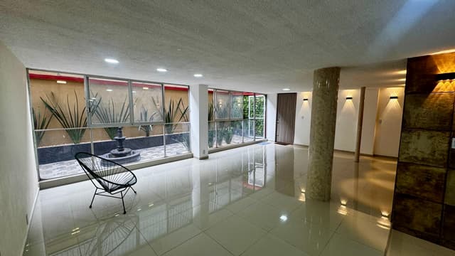 Departamento amplio con 2 patios privados y 218 m² a minutos del WTC – Ubicación privilegiada
