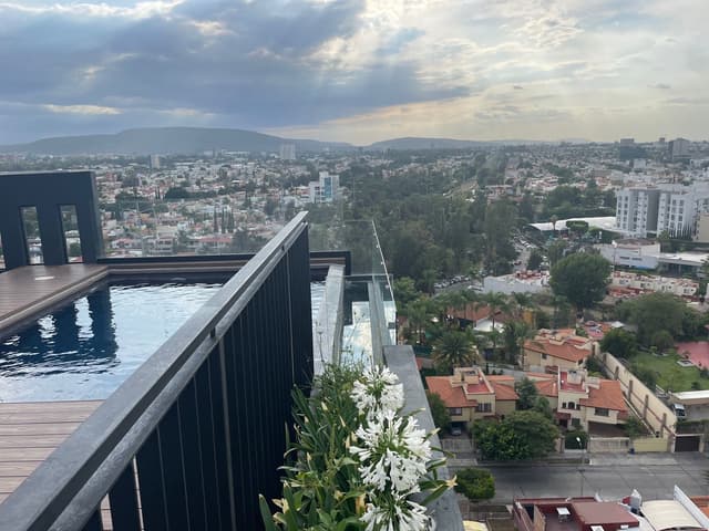 PH en venta en Jardines de La Patria