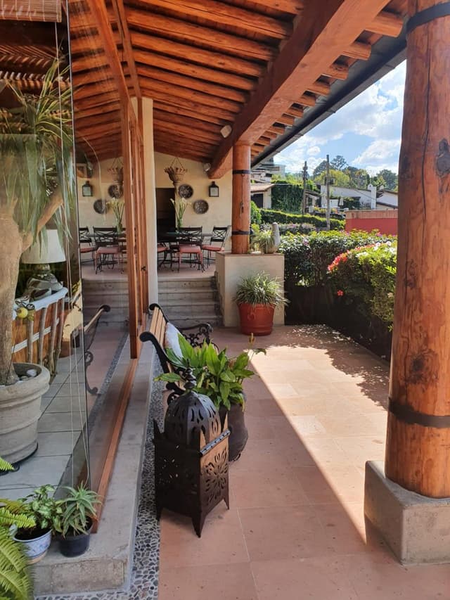 CASA DE LUJO EN AVÁNDARO.