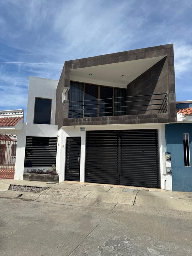 Casa en venta en Residencial Paseo Alameda 4 Recámaras