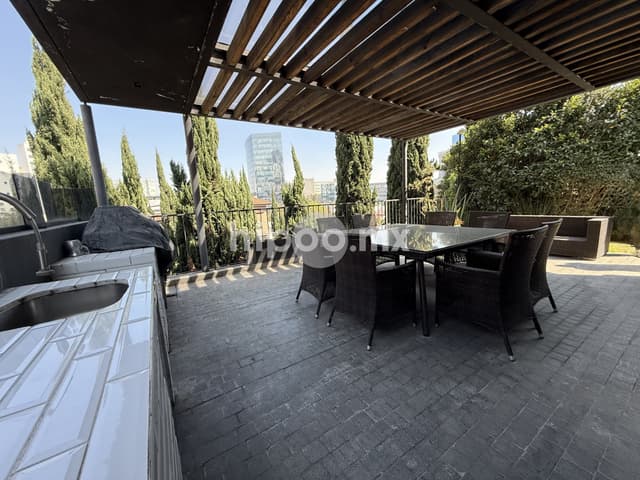 Casa en venta en Hacienda de las Palmas 4 Recámaras