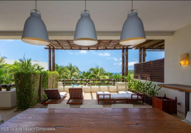 VENEROS PUNTA MITA