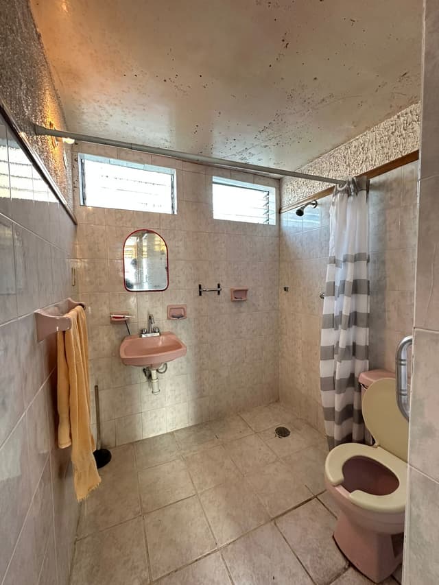 Casa en venta en Unidad habitacional Fovissste 5 Recámaras