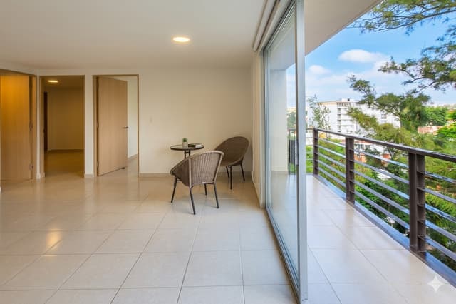 Departamento con Balcón y Estacionamiento Privado en Ex - Hacienda Coapa