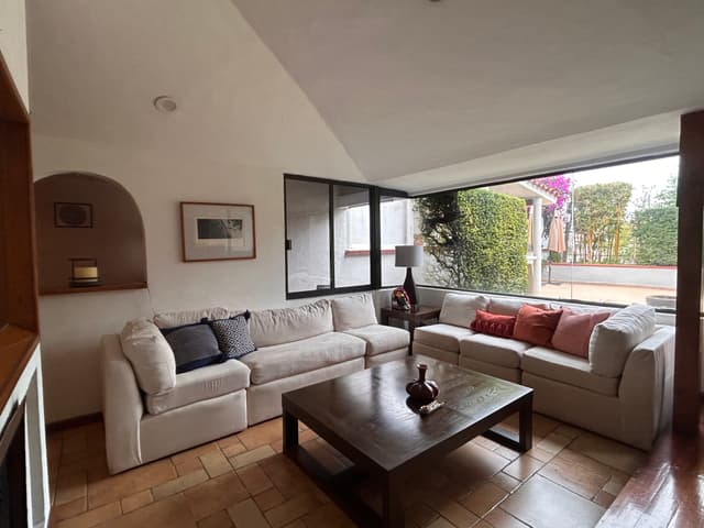 CASA EN VENTA EN LOMAS DE BELLAVISTA, ATIZAPAN