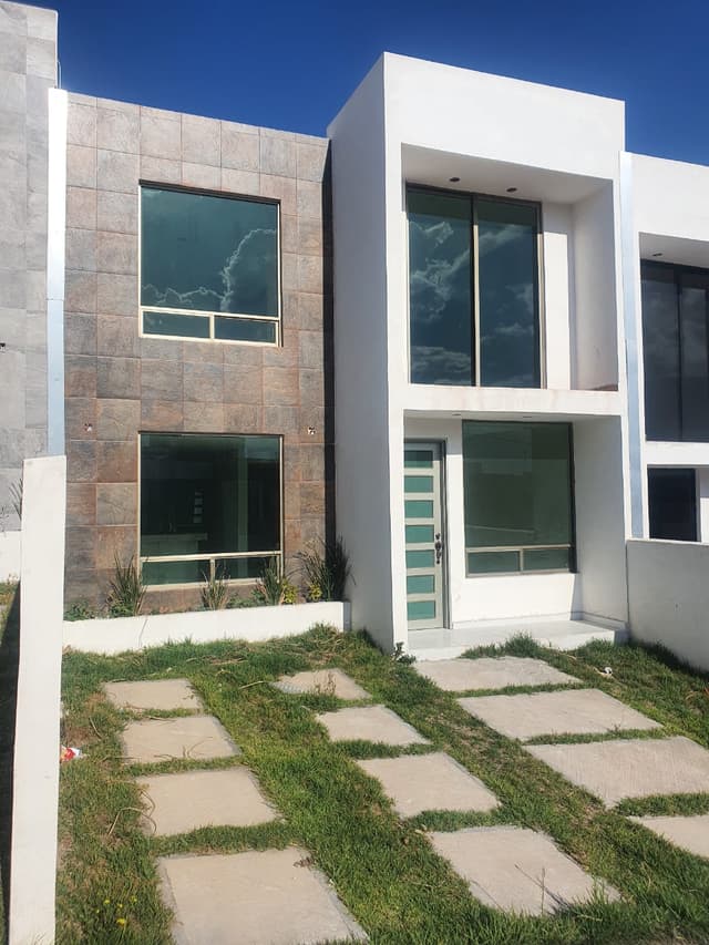 Casa en venta en Pueblo Pachuquilla 3 Recámaras