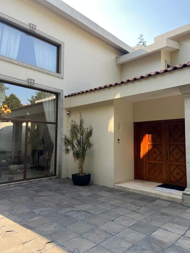 Venta Amplia Casa en Condominio Contadero