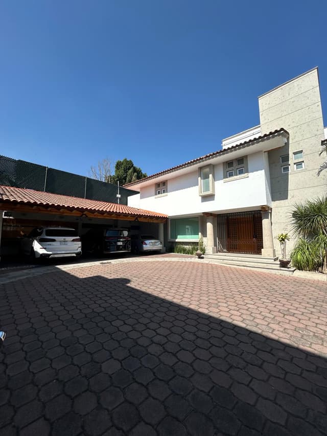 Casa En Condominio en venta en San Jerónimo Lídice 4 Recámaras