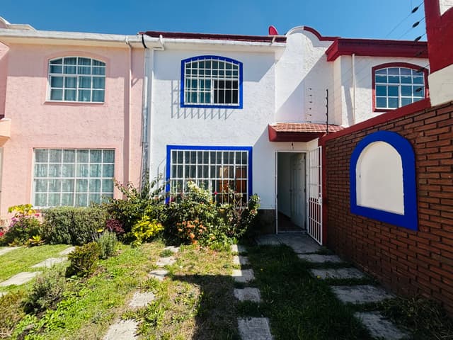 Casa En Condominio en venta en Los Sauces 3 Recámaras
