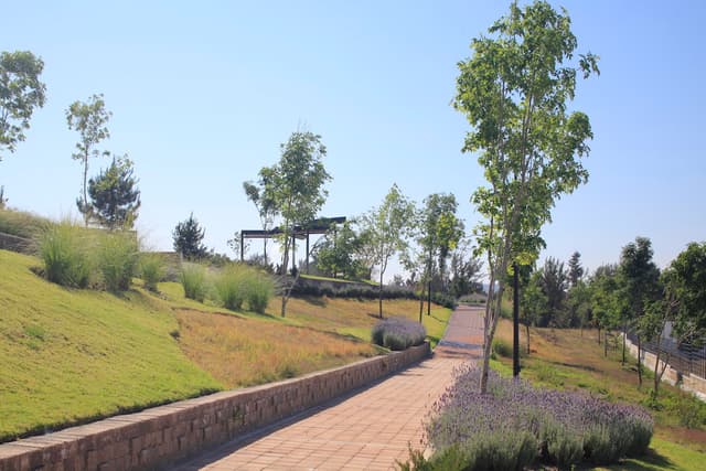 TERRENO EN VENTA PARQUES VALLARTA