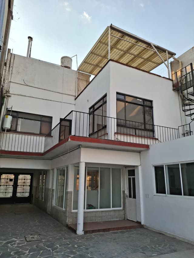 Casa en venta- Merced Gómez